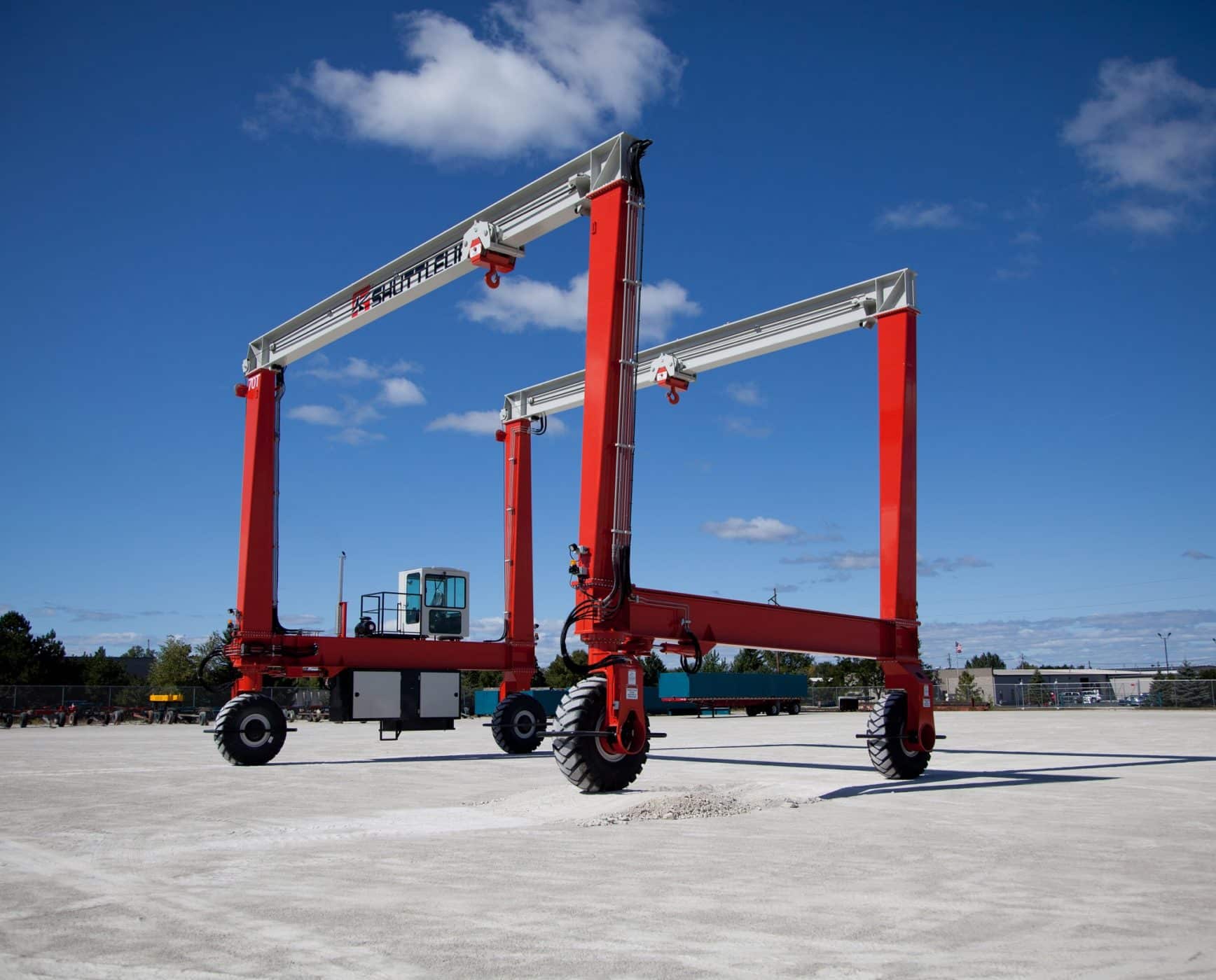 Industrial Rubber Tired Crane Designed for All Yards